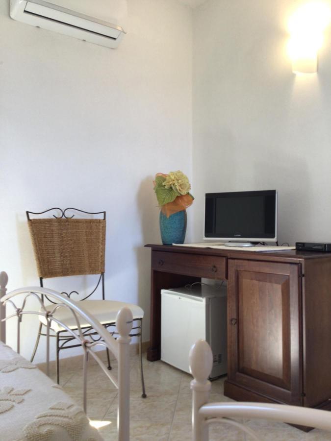 Agriturismo Lu Stabbiacciu Aglientu Εξωτερικό φωτογραφία